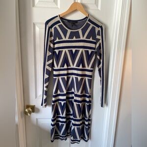 BCBGMaxAzria Navy/Gray Long Sleeve Geometric Sweater Dress - Sz S